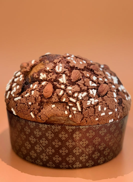Panettone caffè e cioccolato al latte